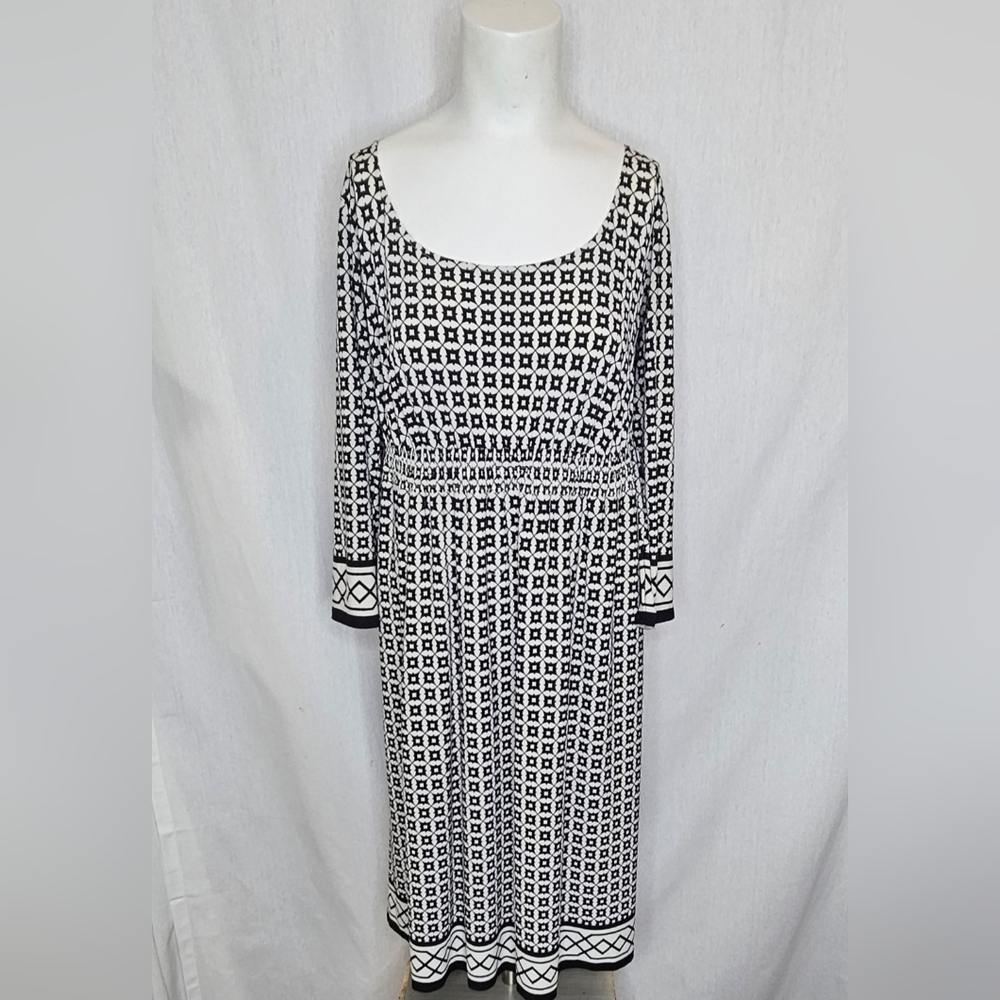 Dressbarn Black & White Geometric Print Retro Mod Style‎ Dress Size 14W